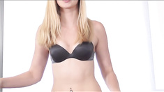 Cute blonde does what she can to prove she is right for the job